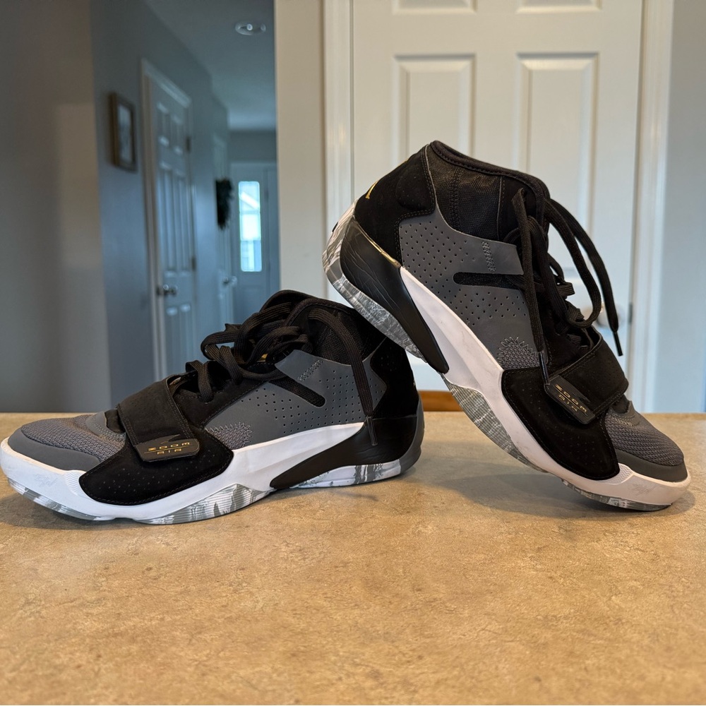 Nike Air Jordan Zion 2 “Black Metallic Gold” Men’s 10.5